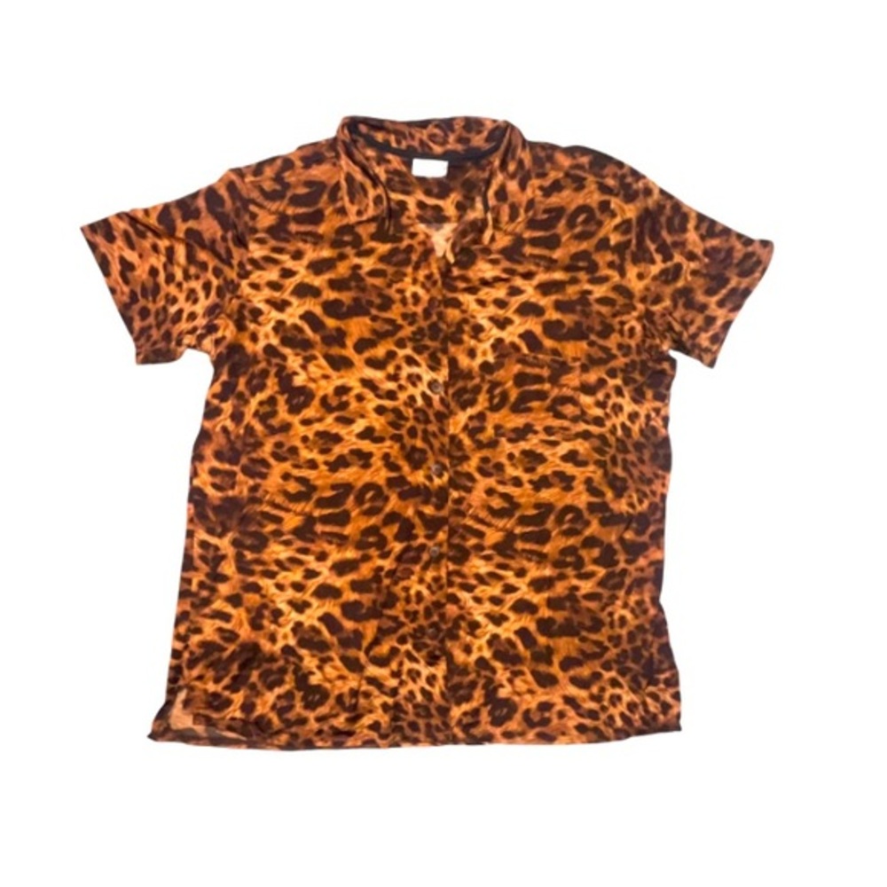 Miraclesuit Leopard Print Button Down Short Sleeve Shirt Size Medium
